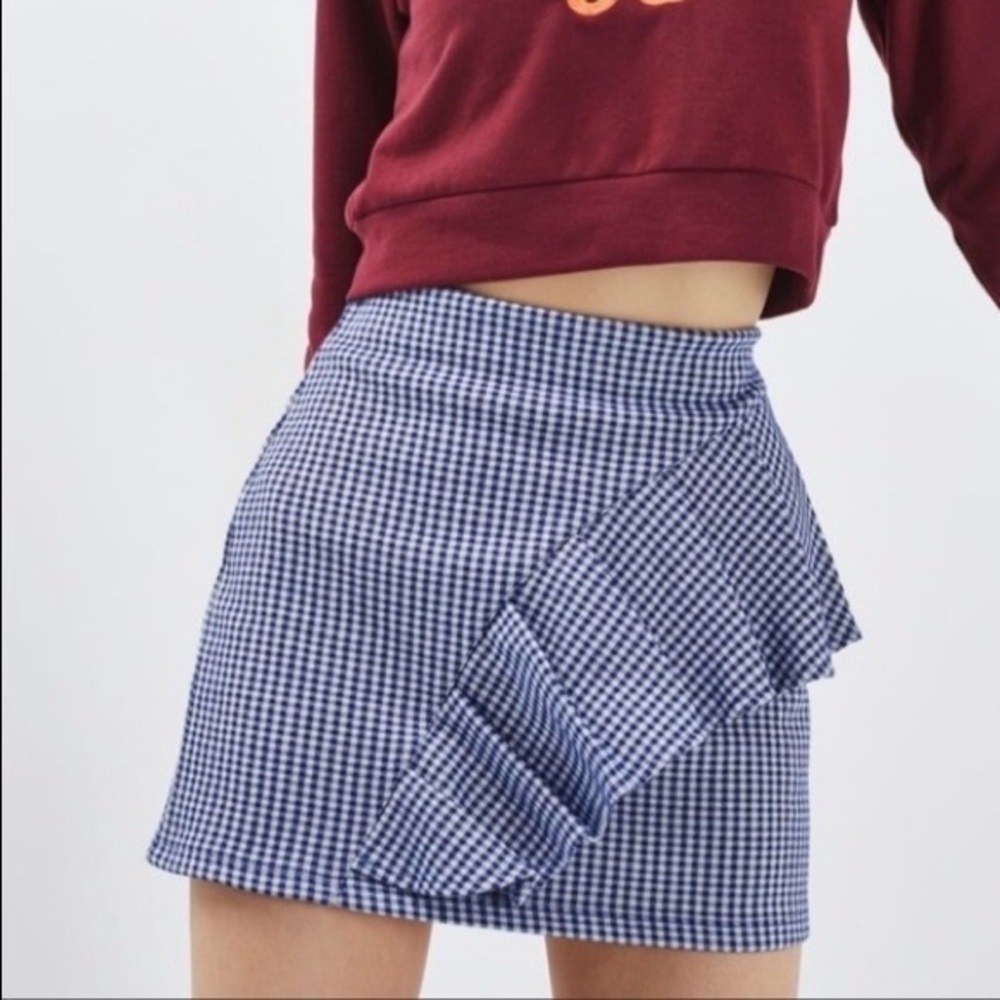 TOPSHOP Blue & White Gingham Ruffled Mini Skirt
